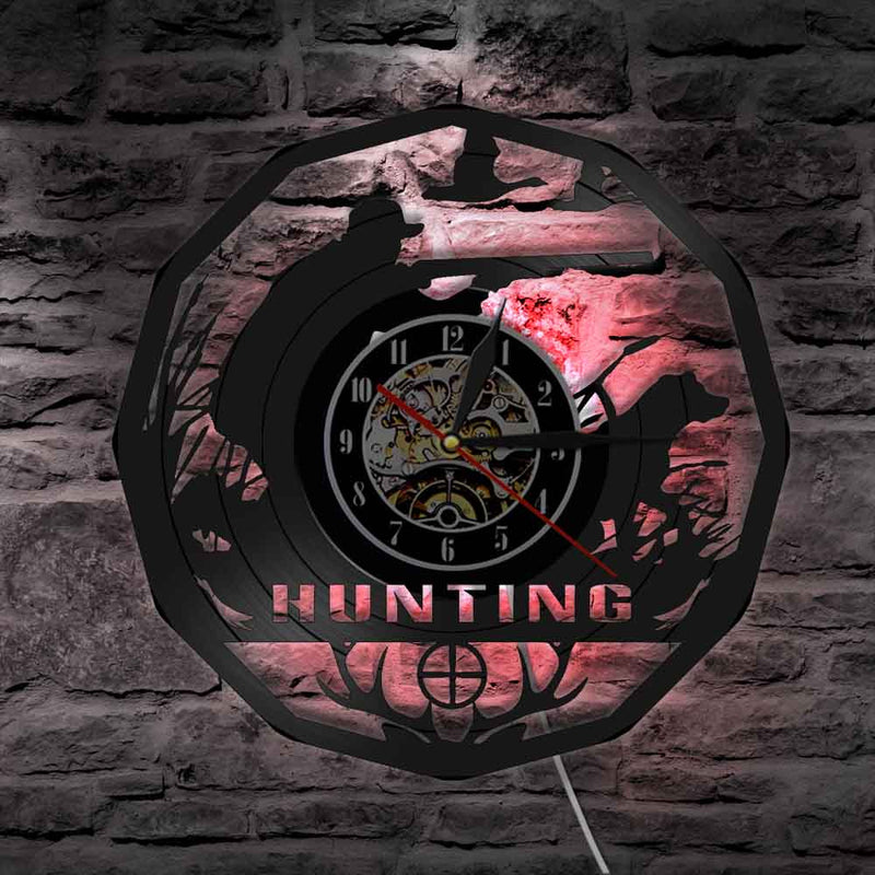 Deer Hunter Hunting Gift Wall Clock Retro Vinyl Record Wall Clock Animals Trophy Award Men Rifle Aiming Decorative Clock Watch
