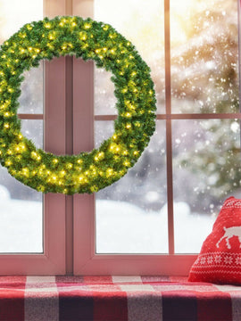 Pre-lit Snow Flocked Artificial Christmas Wreath with 8 Pine Cones and 35 LED Lights