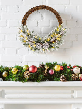 Pre-lit Snow Flocked Artificial Christmas Wreath with 8 Pine Cones and 35 LED Lights