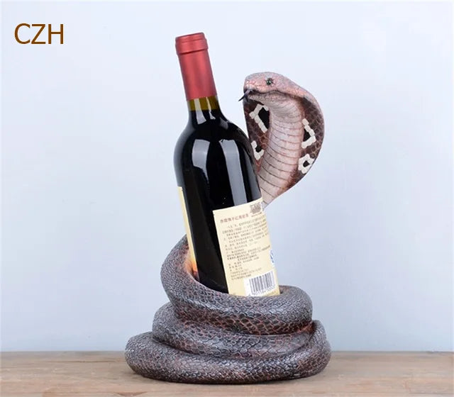 Resin Cobra Statue Wine Holder Decorative Rattlesnake Bottle Rest Bar Ornament Party Drinkware Adventure Art and Craft Souvenir