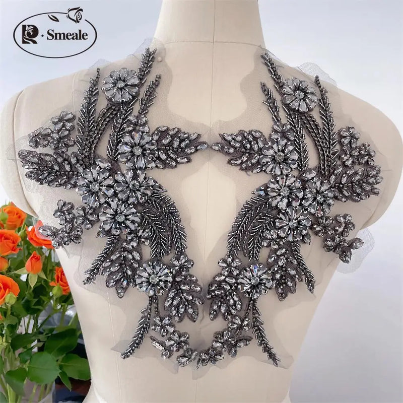 Handmade Rhinestone Flower Patches – 1 Pair Sparkling Mirror Glass Appliques for Gowns & Accessories