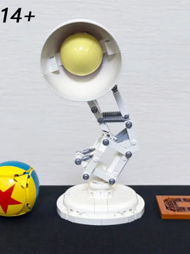Creative Cartoon 2025 Lamp Room Decor 613PCS Building Set Toy for Home Living Girls Boys Christmas Gifts