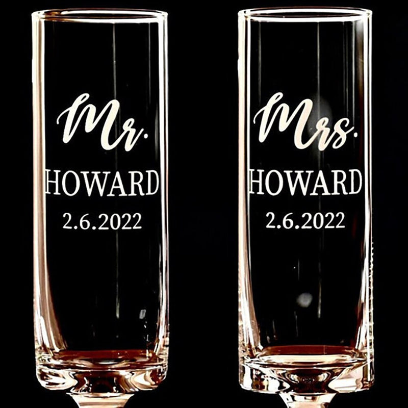 2Pcs/Set Personalized Mr and Mrs Champagne Flutes, Custom Bride & Groom Name Glasses for Wedding Toasting,Gift for Bridal Shower