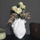 Heart Shape Resin Flower Vase For Desktop And Home Decoration
