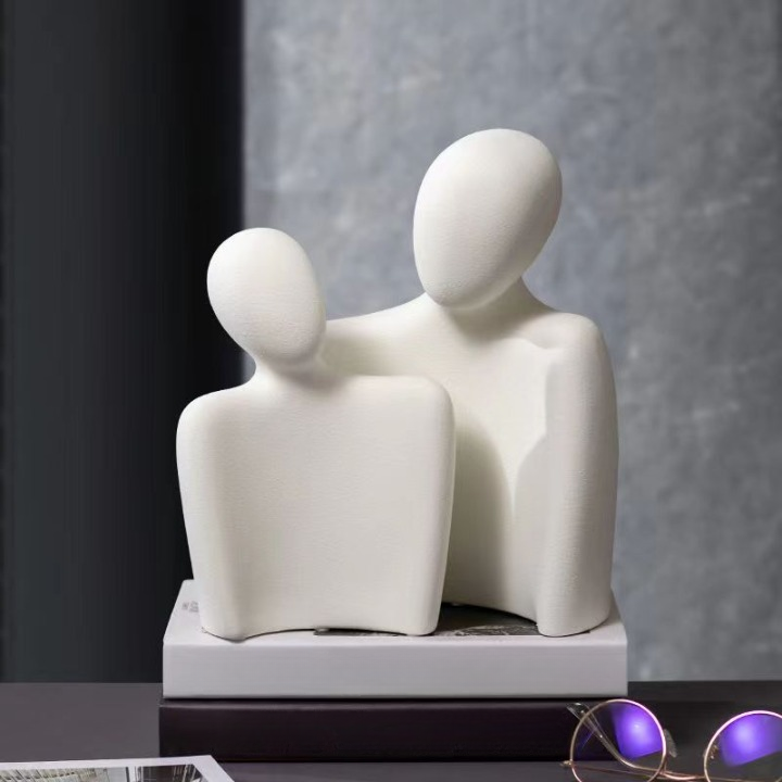 Abstract Resin Modern Couple Sculpture For Home Office Or Decoration