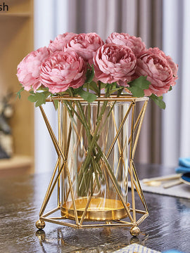 Golden Metal Vase For Floral Arrangement For Desk Decoration And Modern Luxurious Home Decor
