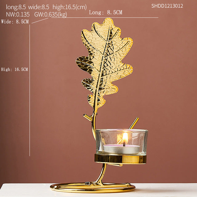Iron Candle Holders With Glass Body Can Be Placed As A Table Centerpiece At Party Or Wedding Decorations