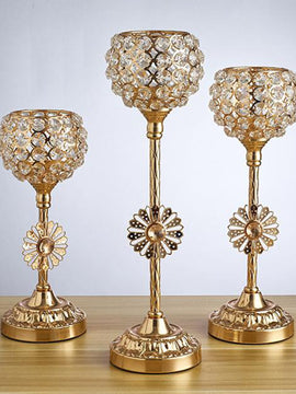 Metal Crystal Candle Holders Can Be Used As Dining Table Stand During Christmas, A Wedding Or Even For Home Decor