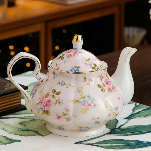 Luxurious Bone China Teapot 400/900ML Is A Classic Porcelain Kettle For Home Is A Perfect Gift